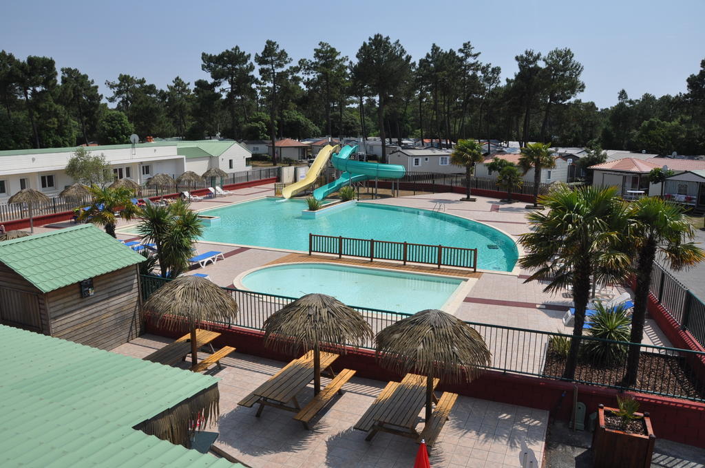 Camping Le California Hotel Сен-Жан-де-Мон Екстериор снимка